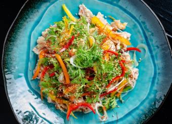 牛肉と彩り野菜のしゃぶしゃぶサラダ【おすすめメニュー】