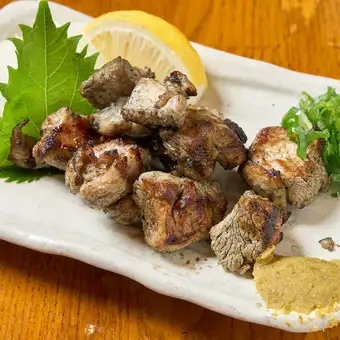もも肉の炭火焼