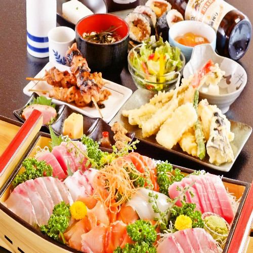 We offer seafood dishes such as sashimi and sushi, as well as tempura.