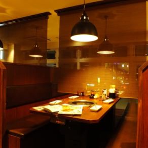 There are no private room seats, but you can partition it with bamboo blinds ♪ Yakiniku Girls' Association and Yakiniku Birthday Party are also recommended ★ * The image is an affiliated store.