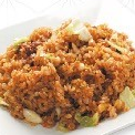 Black fried rice with lettuce and beef (oyster)