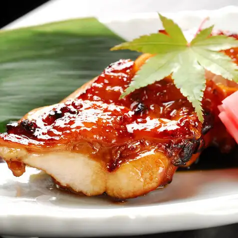 【自慢の逸品】大山鶏網焼たれor汐焼◆ジューシーな肉質
