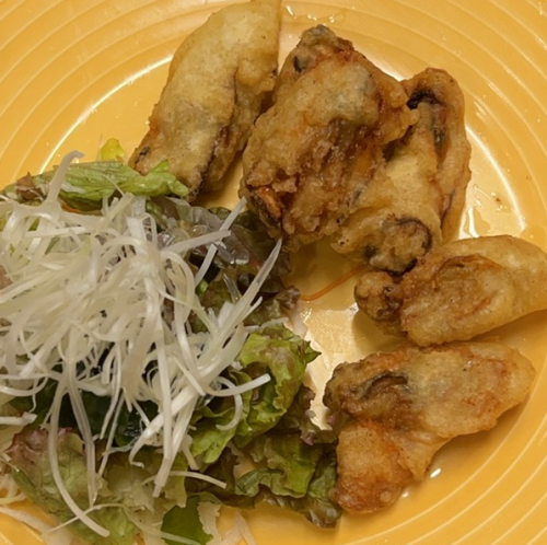 Oyster tempura with herbs