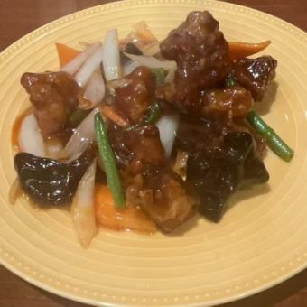 <最适合聚会> 10道人气料理 + 2小时无限畅饮 <酒会套餐> <每人4,000日元>