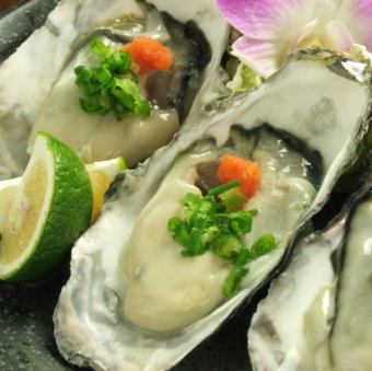 3 grilled oysters in the shell from Miyajima