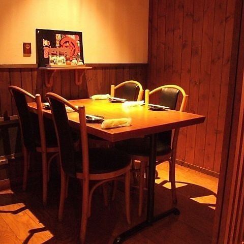 喫煙席&店内喫煙ルーム有