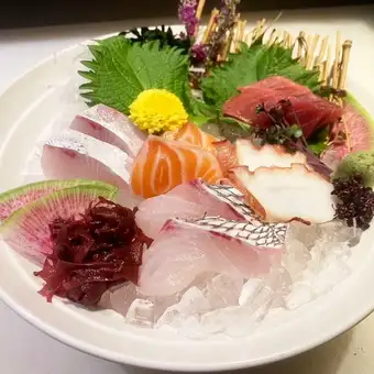 ◆Individually served [2-hour all-you-can-drink] A higher-class banquet! Takumi Inn Course (8 dishes in total, including sashimi and meat)