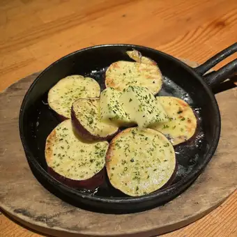 鳴門金時薩摩芋の鉄板バター焼き