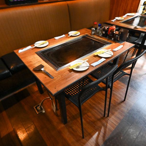 【小中規模宴会もOK】テーブル席は２名～人数に合わせてご用意致しております。学生様の打ち上げ、がっつりお腹を満たしたい女子会、会社宴会や歓送迎会、横浜2次会でのご利用が大人気です☆⇒お祝い事のご利用で必見のお得なクーポンもご用意しております♪