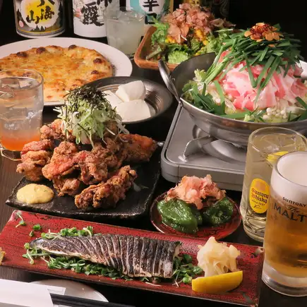 名物！！【時間無制限飲み放題+コース料理 約6品付《からあげを含む10種類以上食べ放題》】
