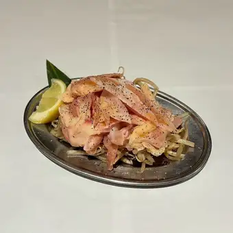 Chicken thigh, gizzard, cartilage, and neck meat