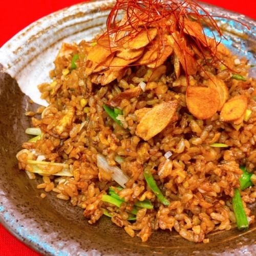 Energetic! Explosive! Garlic fried rice