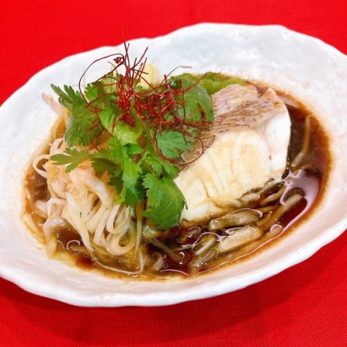 鯛の香り蒸し、葱醤油風味