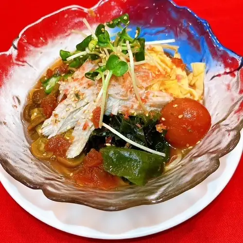 出汁香る、冷製トマト麺