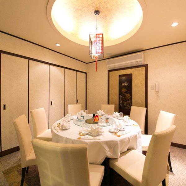 Also great for entertainment and anniversaries.This is a special VIP room.A 10-dish course with Peking duck and all-you-can-drink for 2.5 hours is 4,400 yen! Yokohama Chinatown/Chinese food/Private room/All-you-can-drink/Birthday Chinatown/Private room/All-you-can-drink/Anniversary/Colorful 5-color Xiaolongbao