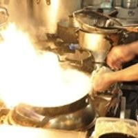 【川菜コース】前菜五種・スープ・デザートなど全9品　5000円(税込)