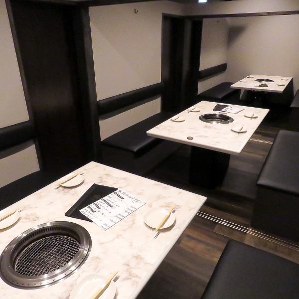 A total of 50 seats are available in the store, which emphasizes the atmosphere of Japanese style.Perfect for all kinds of company banquets.Please feel free to contact us regarding your budget, number of people, schedule, etc.
