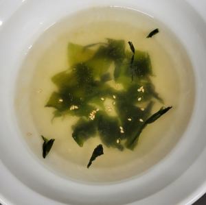 わかめスープ