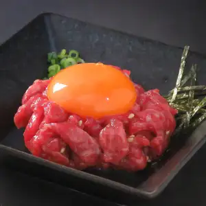 黒毛和牛ユッケ