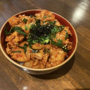 豚キムチ丼