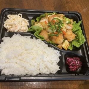 和ホルモン味噌炒め弁当