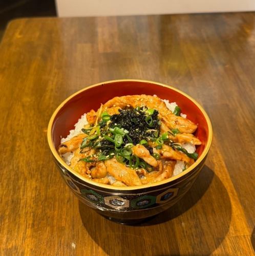 鶏セセリ丼