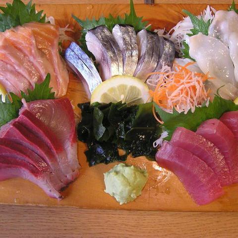 Fresh fish sashimi !! ¥ 473 ~