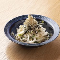 파리 파리 무 샐러드