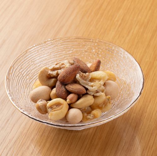 ミックスナッツ