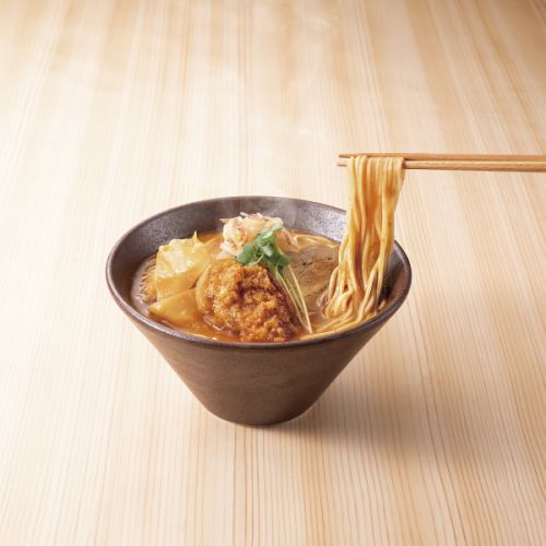 えびそば (スープ：味噌または塩)