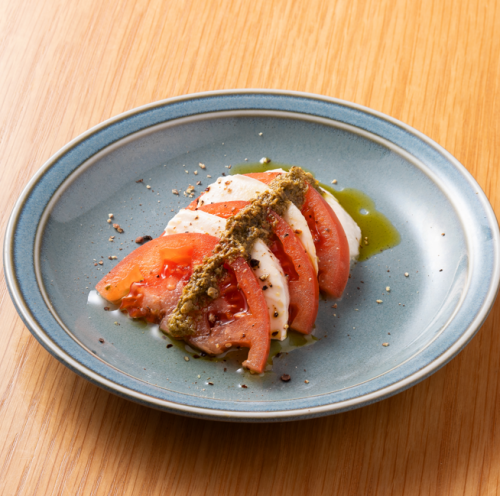 トマトのカプレーゼ