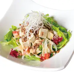 Beef mince and tofu salad with sesame dressing