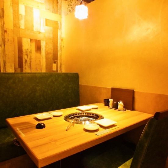 All seats are in private rooms, so you can enjoy your meal in a relaxed manner!