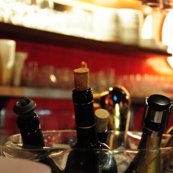 【コース】生ハム、前菜盛合わせ、アヒージョ、窯焼きピッツァなど