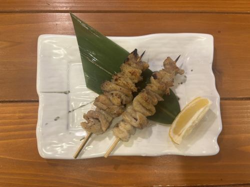 鶏皮串（２本）