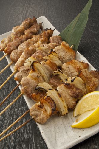 焼き鳥５本串盛り合わせ