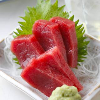 [Outstanding freshness] Tuna sashimi