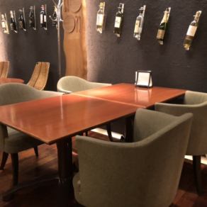 【テーブル席】女子会や仲間内での飲み会にも最適のお席