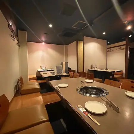 [Private banquet room] We can reserve a private room with sunken seating for large groups of 20-25 people.Please make yourself comfortable.