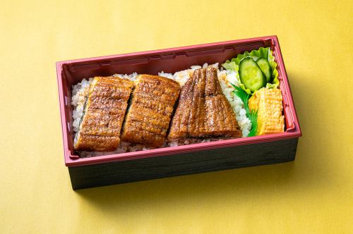 Eel bento (top)