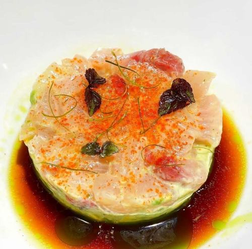 ブリとアボ力ドのタルタル仕立て