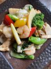 Stir-fried 3 kinds of seafood and vegetables