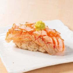 【두껍게 잘라】 생 연어의 "기절"소금 볶음