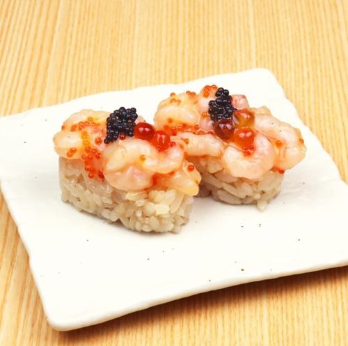 たまごにまみれた、甘海老。