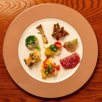 【ランチ】日替わり前菜と4種類から選べる料理を楽しめる【HARUコース】