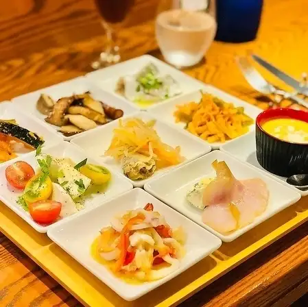 主厨精选9种菜品组合