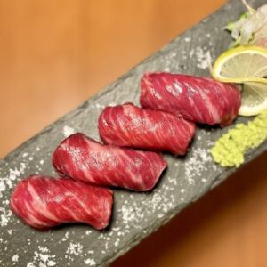 Wagyu beef sushi (regular)