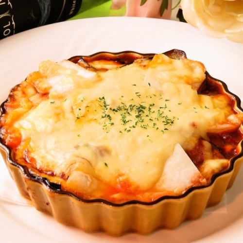 Soft rice cake and eggplant meat sauce gratin ~ Lasagna style ~