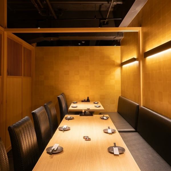 【小宴会から貸切まで◎】少人数での個室利用もOK!最大80名様までOK♪フロア貸切などのご相談もお気軽にご相談ください♪幹事様にも嬉しい特典ご用意あり!ソファー席やテーブル席などシーンに合わせて様々ご利用ください!すすきの 札幌 宴会 貸切 忘年会 新年会 もつ鍋 海鮮 飲み放題が人気