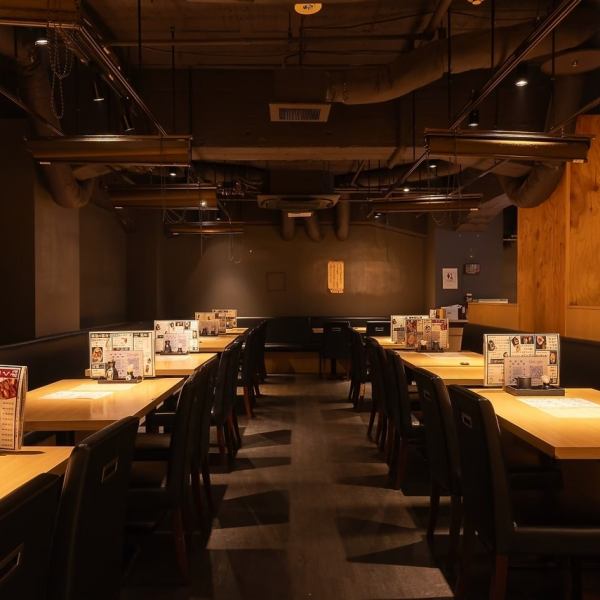 【団体様も対応可能!最大80名様までOK】駅からのアクセスも良いので、遅い時間からの飲み会や大人数での飲み会にも便利♪会社帰りの一杯に語らいの空間◎完全個室もございますので、各種宴会、女子会 誕生日会 歓送迎会など様々なシーンにご利用いただけます★すすきの 飲み放題 海鮮 蟹 寿司 餃子 もつ レバ刺し もつ鍋